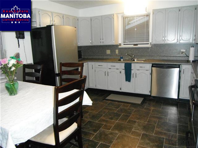 Property 306 Wells St img1