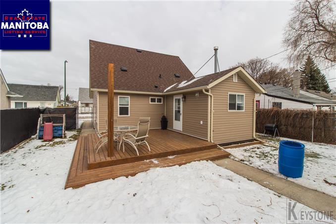 Property 634 Harbison Ave E img1