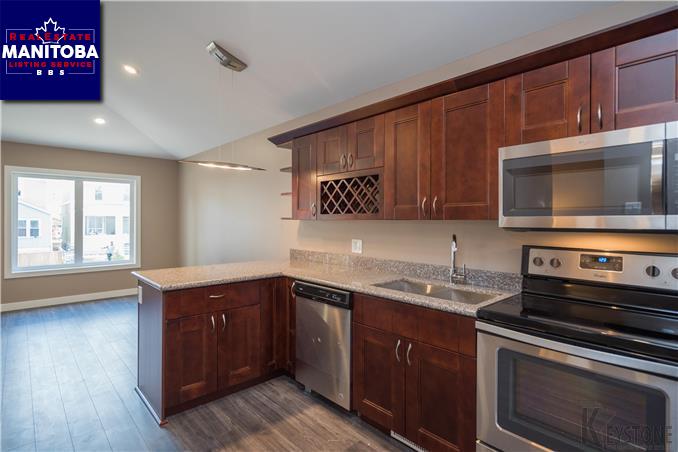 Property 405 Victor St img1