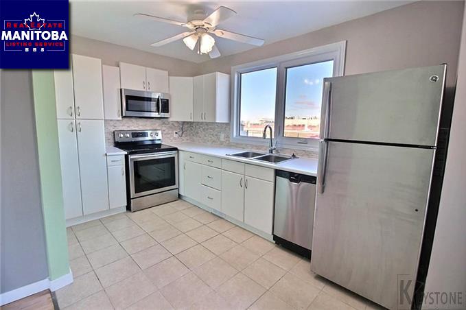 Property 534 Ferry Rd img1