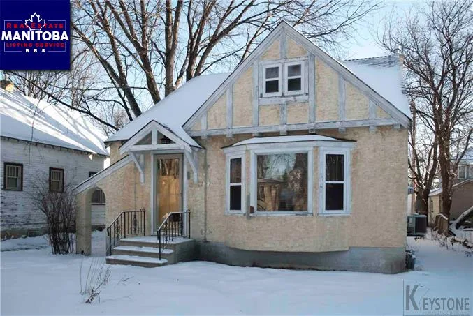 151 Cavell Dr, Winnipeg