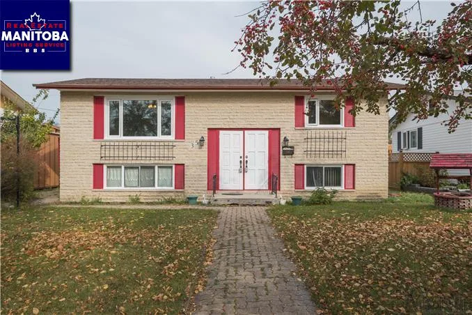 35 Bramwell Ave