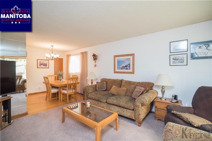 Property 553 Melrose Ave E img1