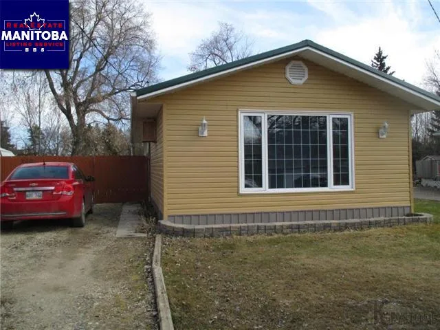 2 Bed House for Sale at 230 Hossack Ave, Killarney, MB - MLS® #1730150