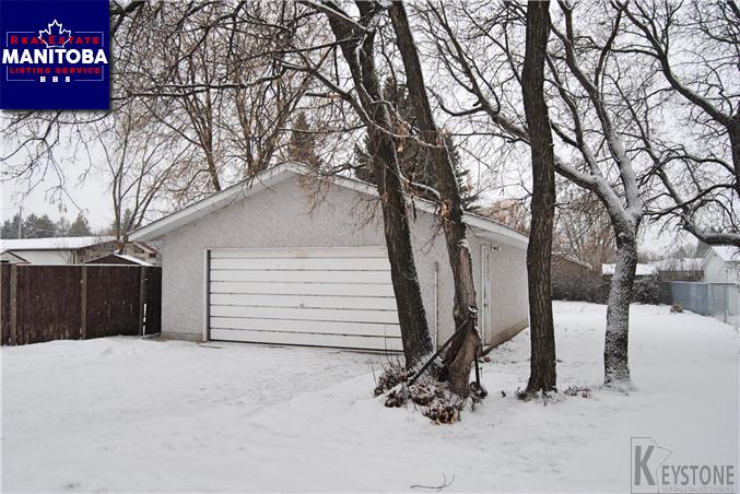 Property 315 First St N img1