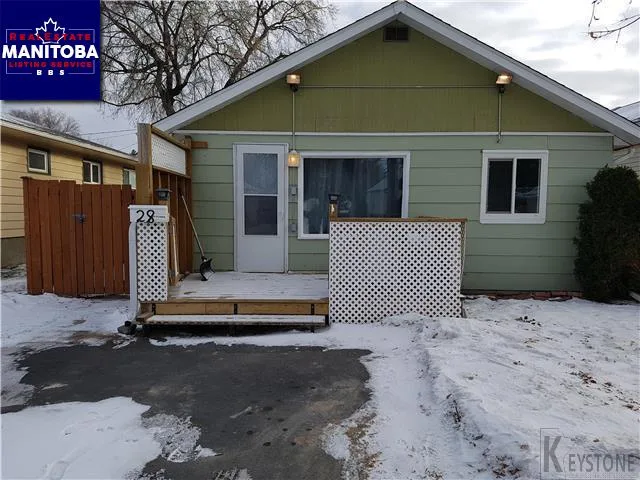2 Bed House for Sale at 28 14th St Nw, Portage La Prairie, MB - MLS® #1730336