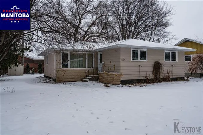 5 Bed House for Sale at 229 Maple Dr, Selkirk, MB - MLS® #1730364