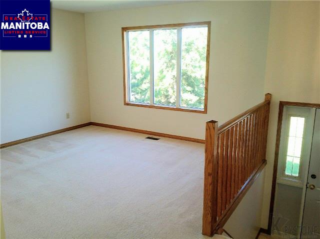 Property 25 Edelweiss Cr img1