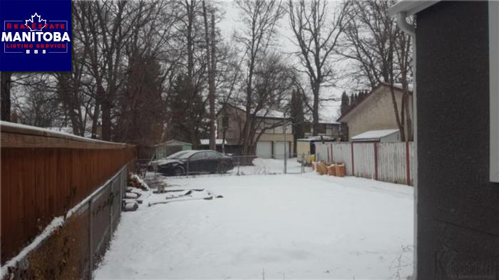 Property 844 Jubilee Ave img1