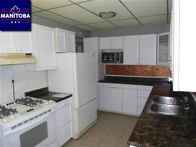 Property 238 Queen St img1