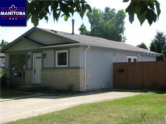 Property 59 Champagne Cr img1