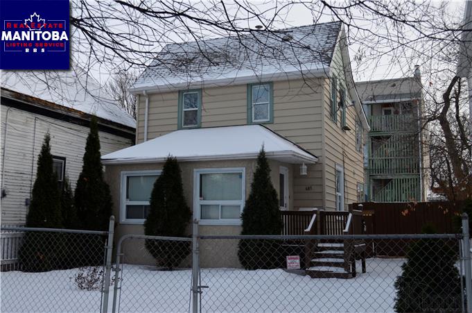 Property 685 Beverley Ave Main image