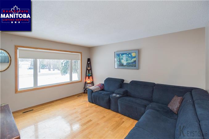 Property 319 Mcmeans Ave E img1