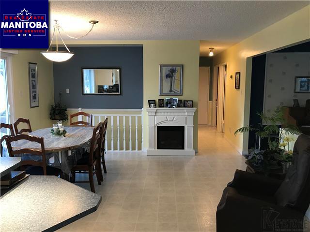 Property 66 2nd Ave N img1