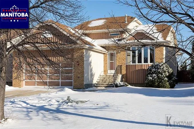 62 Foxmeadow Dr, Winnipeg