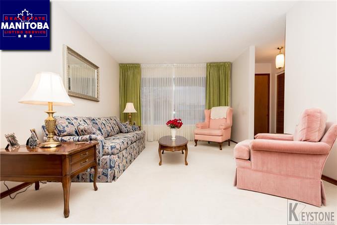 Property 30 Bridgecrest Dr img1