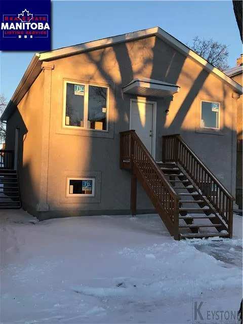 321 Pritchard Ave, Winnipeg