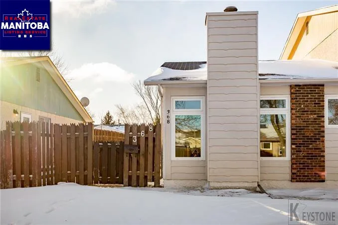 368 Rougeau Ave, Winnipeg