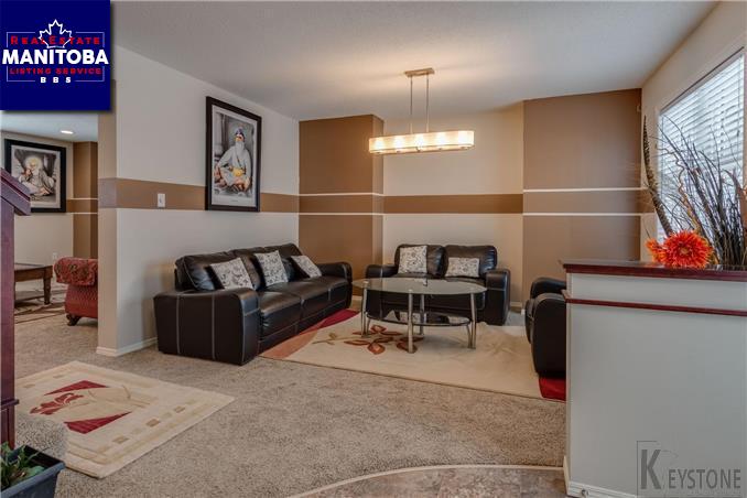 Property 19 Alton Way img1