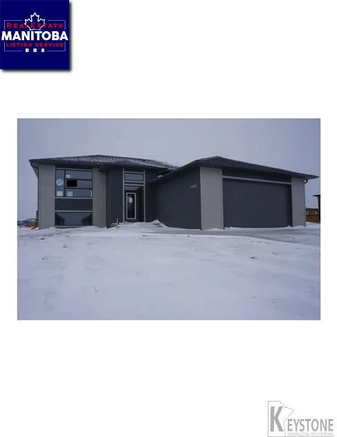 3 Bed House for Sale at 27 Foxdale Way, Niverville, MB - MLS® #1730749