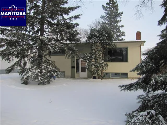 6 Cranbrook Bay, Winnipeg