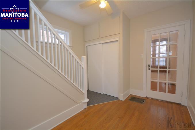 Property 453 Des Meurons St img1