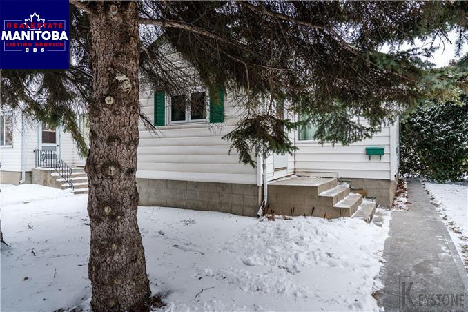 Property 443 Anderson Ave Main image