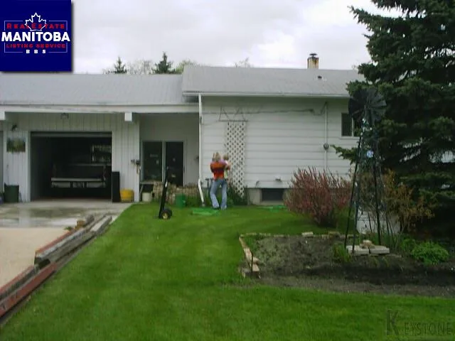 3 Bed House for Sale at 62 Fourth St, Emerson, MB - MLS® #1730897