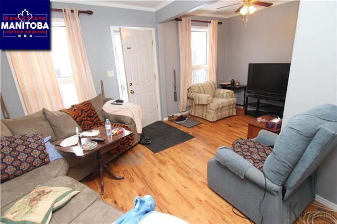 Property 907 Pritchard Ave img1