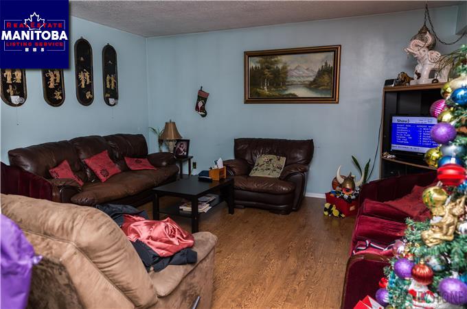 Property 765 Oakland Ave img1