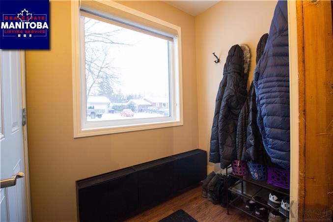 Property 313 9th St img1