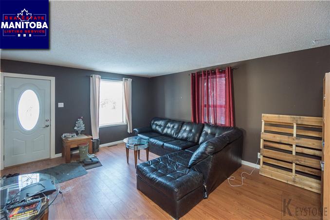 Property 314 Mclean Ave img1