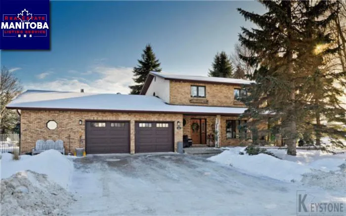 494 Gordon St, Steinbach