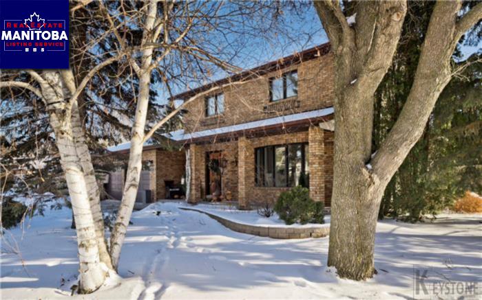 Property 494 Gordon St img1