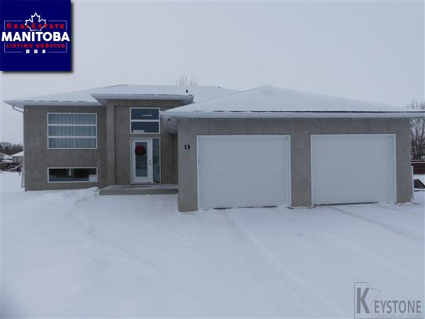 Property 19 Mulberry Bay Main image