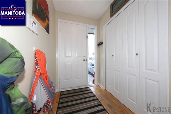 Property 15 Evenwood Cr img1