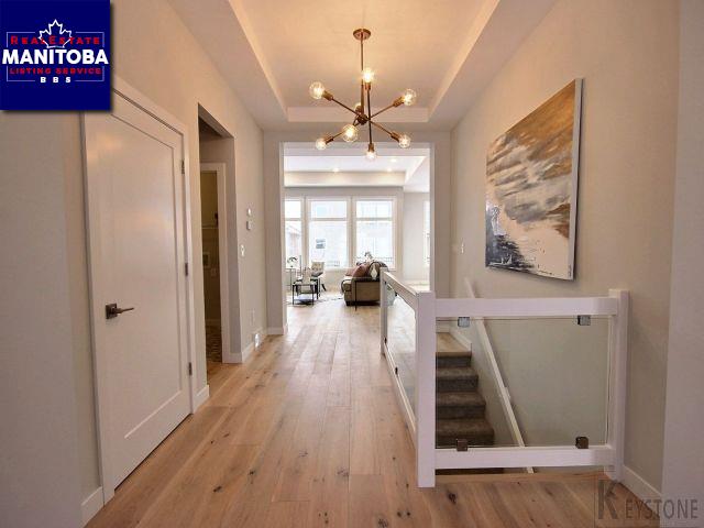 Property 10 Rooke Ave img1