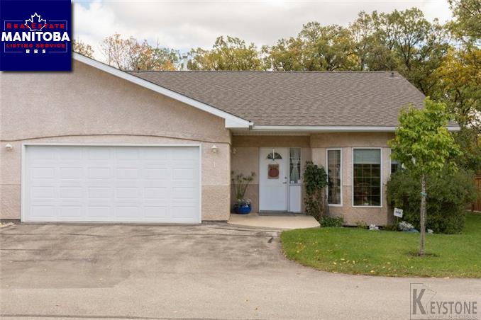 Property 1 4025 Roblin Blvd img1