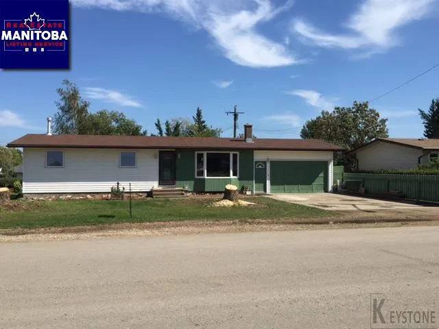 216 Hospital St, Roblin
