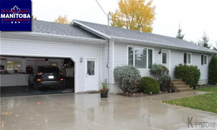 4 Bed House for Sale at 84 Gagnier Bay, Ste Anne, MB - MLS® #1800146