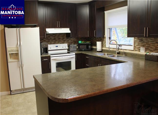 Property 84 Gagnier Bay img1