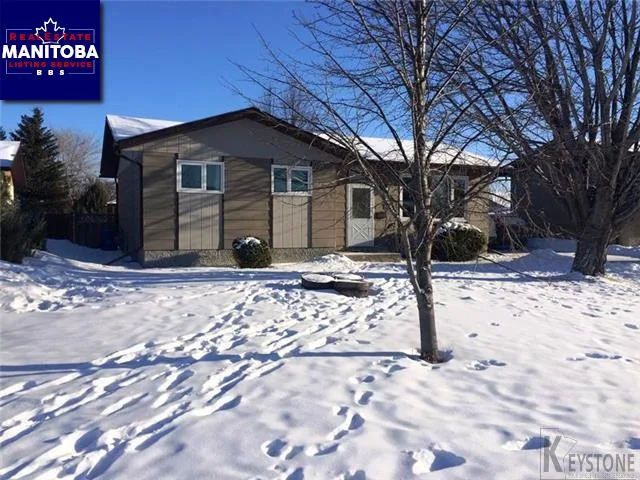 14 Tulip Cr, Dauphin