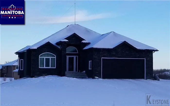 67 Wolfe Dr, Steinbach