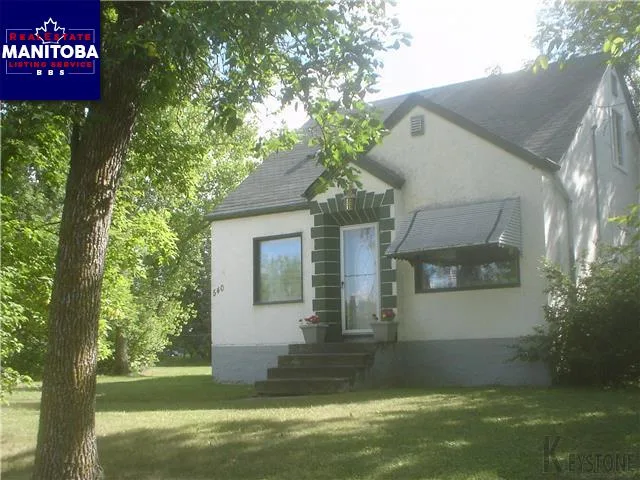 540 Willis Rd, West St Paul