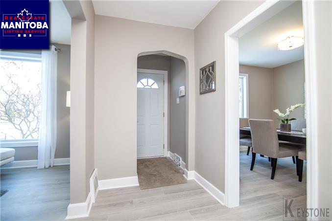 Property 562 Matheson Ave img1