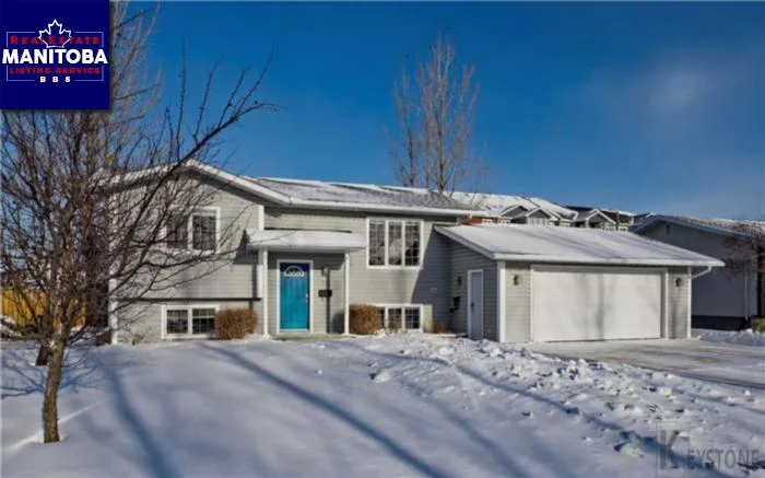 3 Bed House for Sale at 31 South Park Dr, Niverville, MB - MLS® #1800849