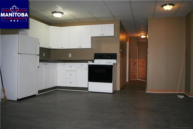 Property 567 Lipton St img1