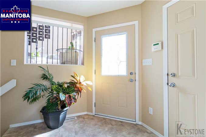 Property 183 Wisteria Way img1