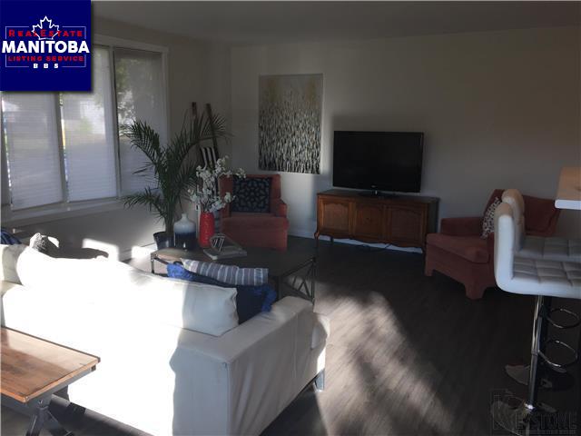 Property 65 Lennox Ave img1