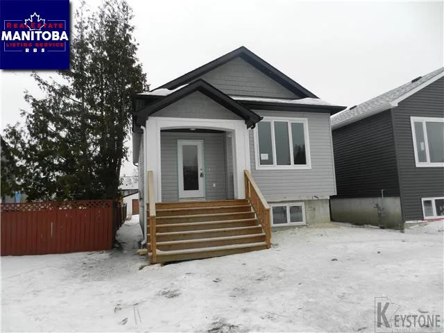 1015 Kelsey Ave, Winnipeg